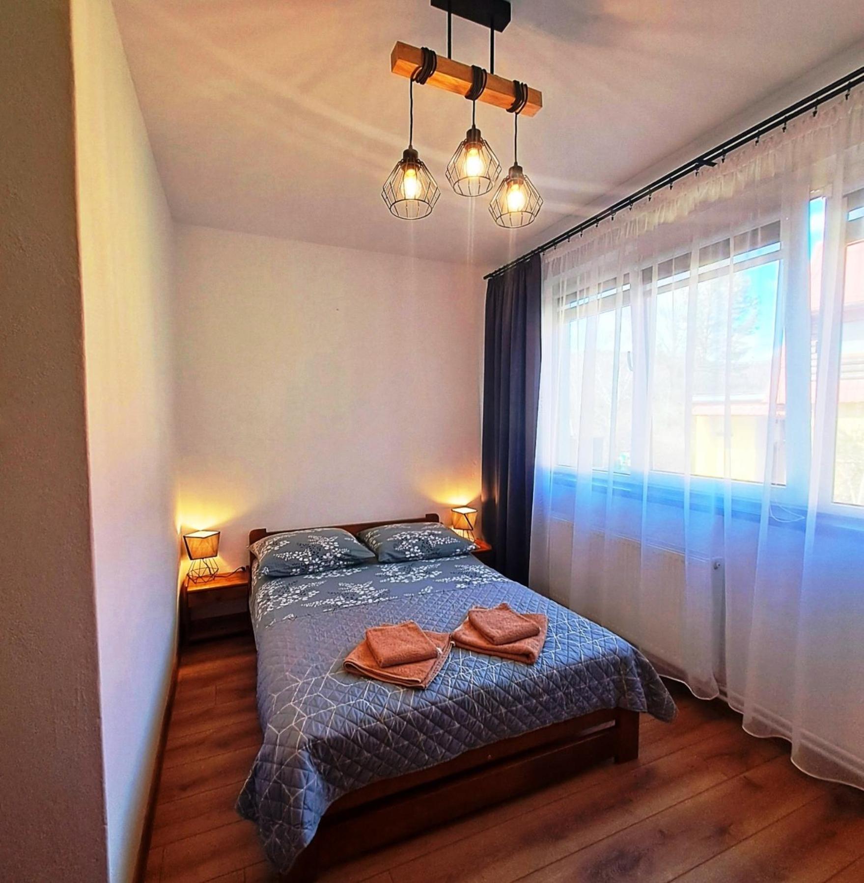 Wichrowe Wzgorza Hotel Strzebowiska Buitenkant foto