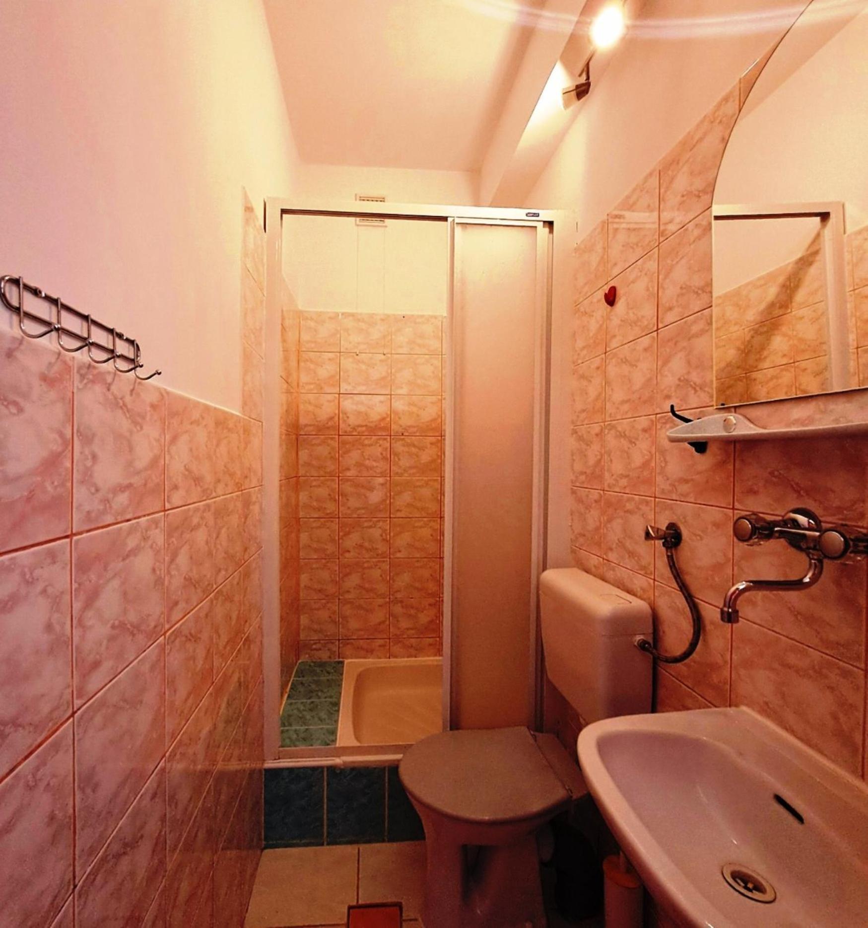 Wichrowe Wzgorza Hotel Strzebowiska Buitenkant foto